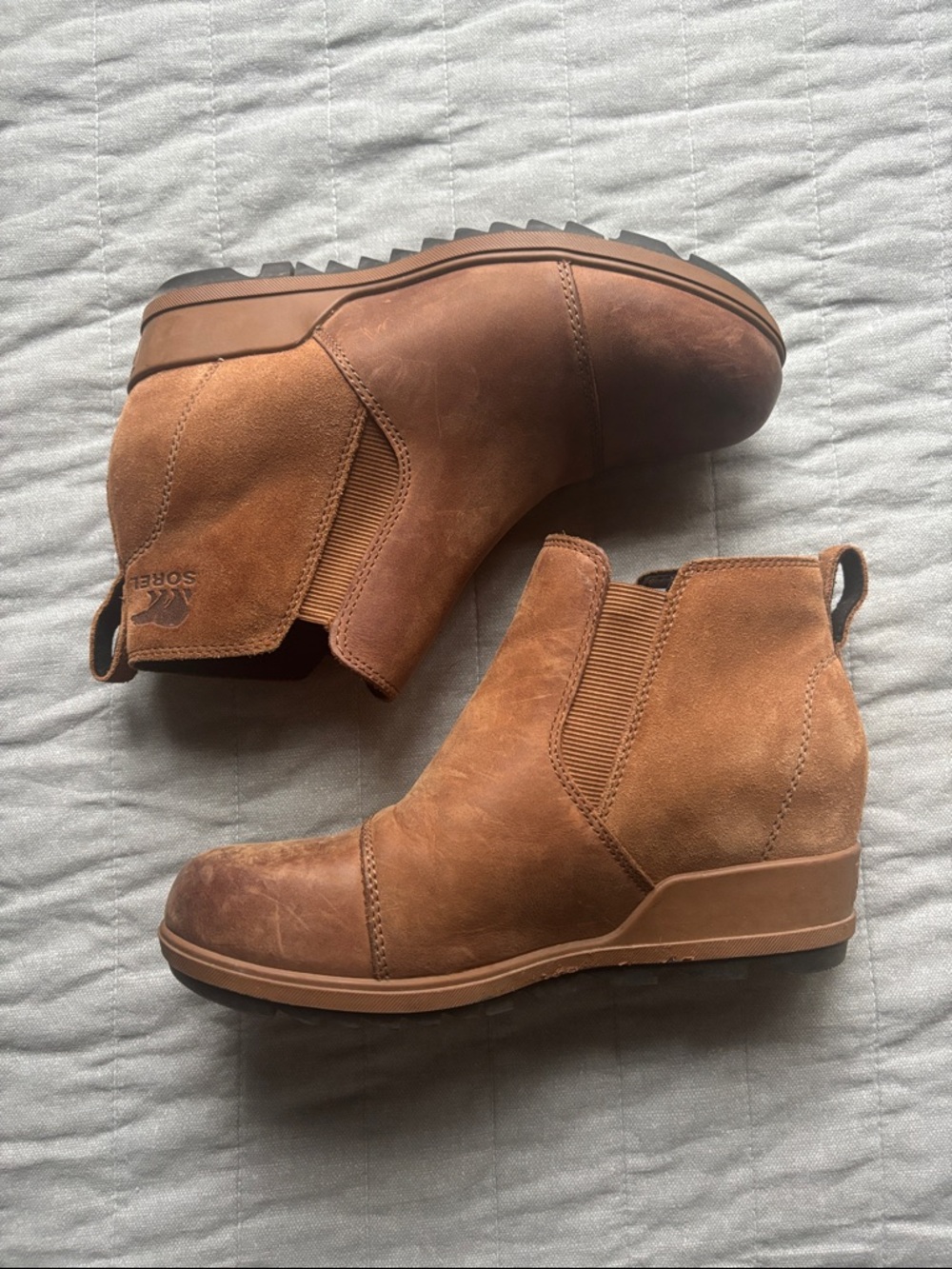 Sorel Suede Evie Pull-on Booties
